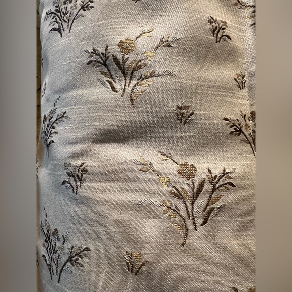 Toddler boy sherwani, size 1, Rajwadi, beige and red with pant - Picture 12 of 16